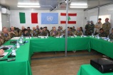 Il Gen.B. Olla con i comandanti delle unità multinazionali dipendenti